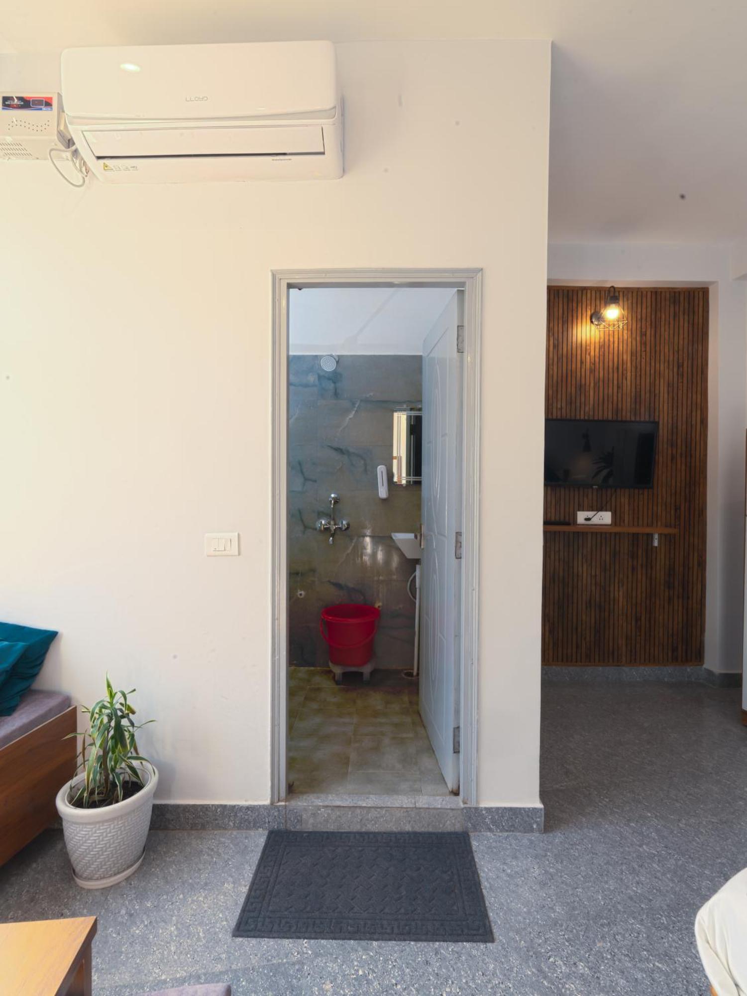 Soul Haven On Main Hotel Rishikesh Exterior photo